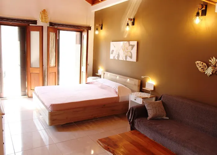 Main Square Apartment