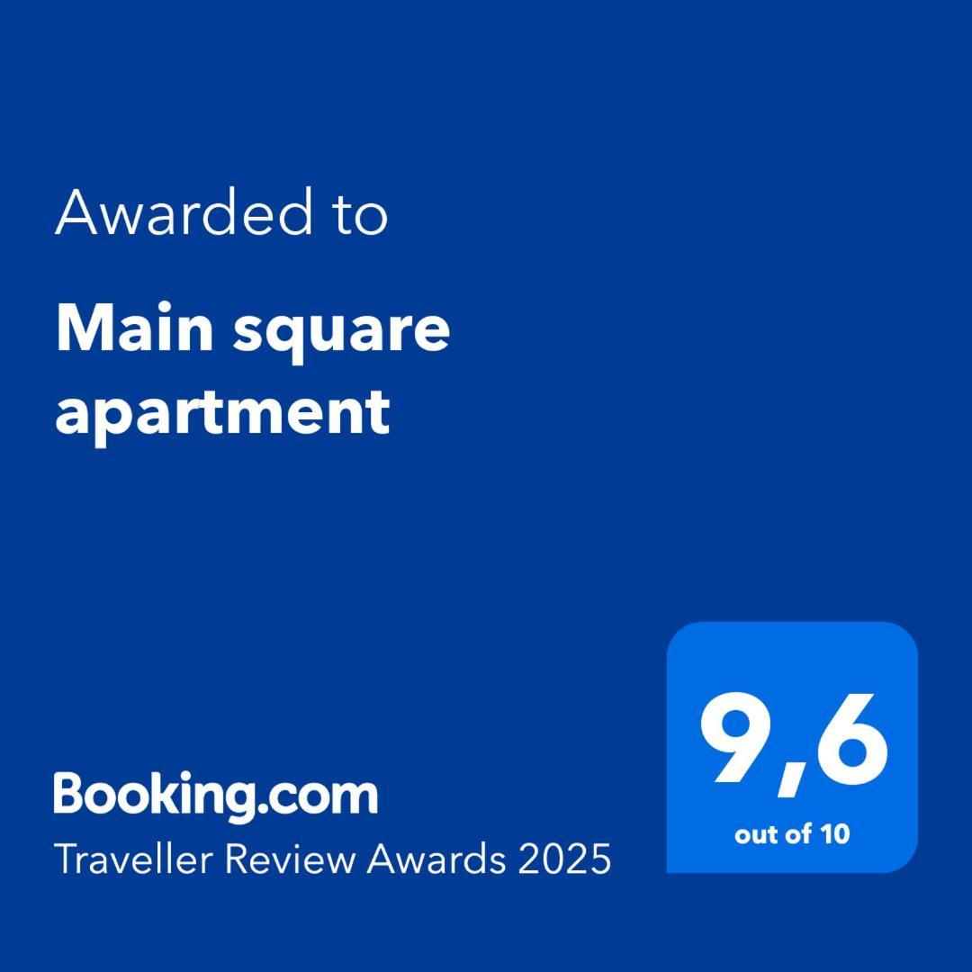 Apartment Main Square