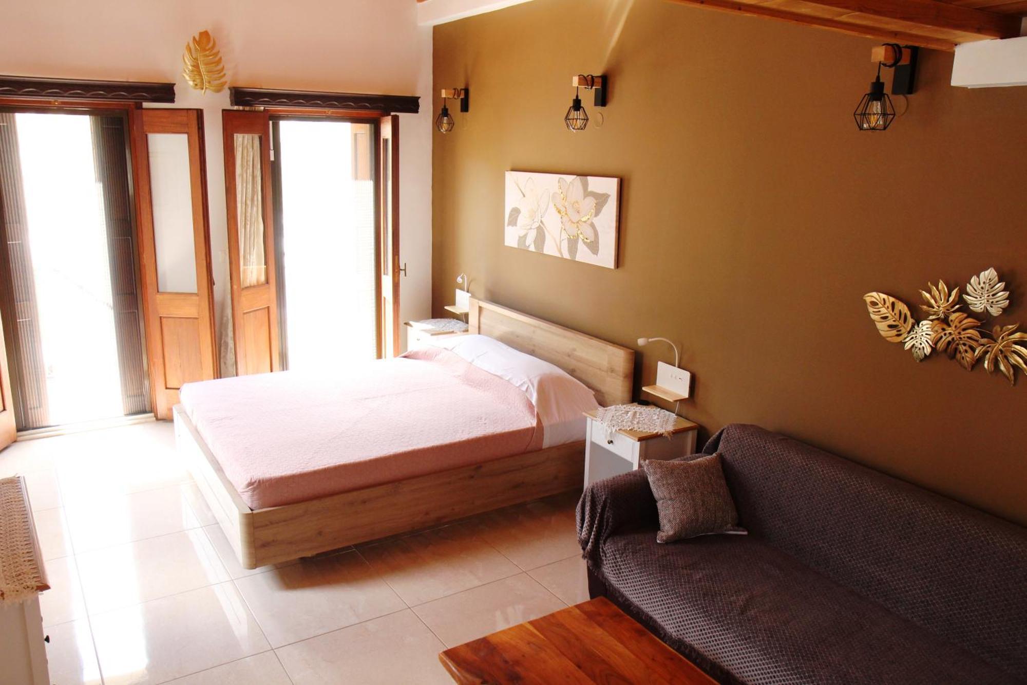 Main Square Apartment