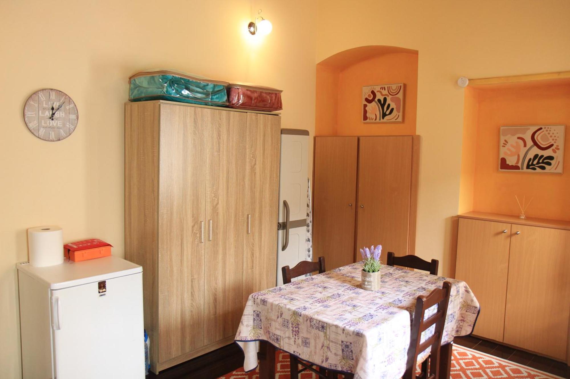 Main Square Apartment Symi